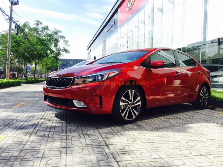 KIA CERATO 1.6AT 2017 - mâm mới đầy mạnh mẽ