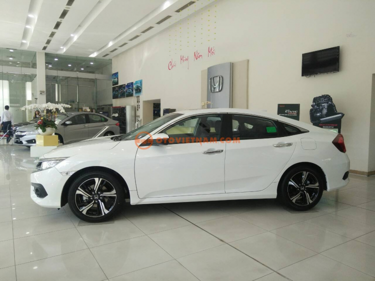 Cần bán HONDA CIVIC mới-Giá:930 triệu-0938.888.978