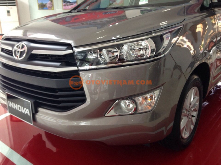 Toyota Innova E giá 733. Vay 85%. Tặng bảo hiểm, Gói phụ kiện 80 triệu