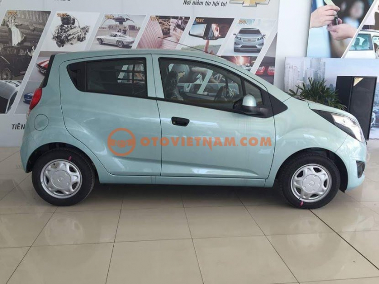 Chevrolet Spark Van 2017, xe giao ngay, vay 80%