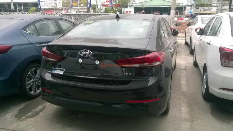 Hyundai Elantra 2017, KHUYẾN MÃI HẤP DẨN,50tr