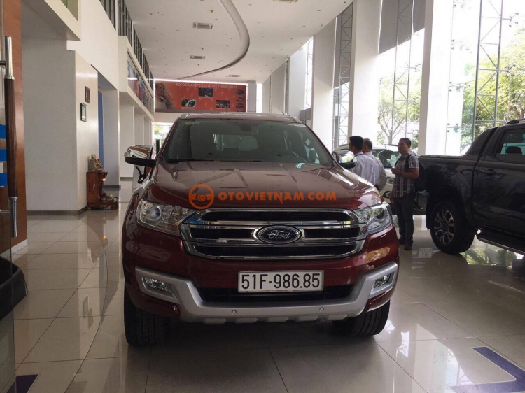 Ford Everest giao ngay chỉ với 420 triệu