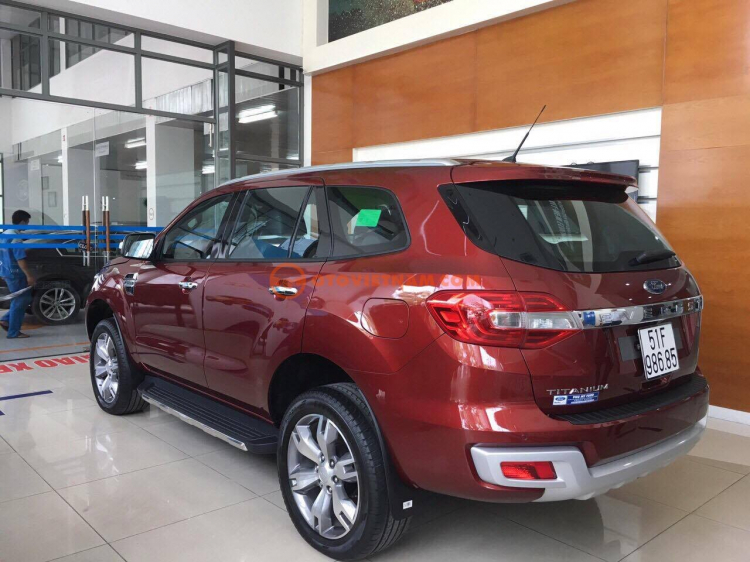 Ford Everest giao ngay chỉ với 420 triệu