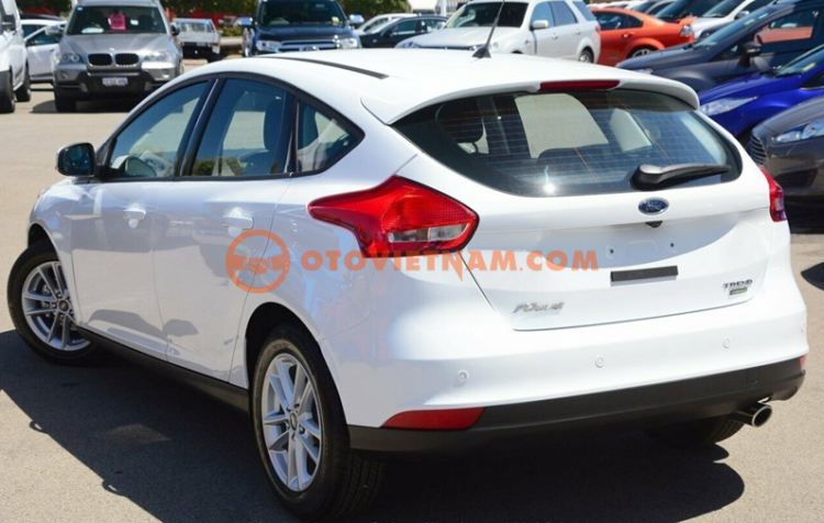 FORD FOCUS TREND - XE HẠNG C CHỈ 615 TRIỆU - GIÁ TỐT + KÈM PHỤ KIỆN CHÍNH HÃNG