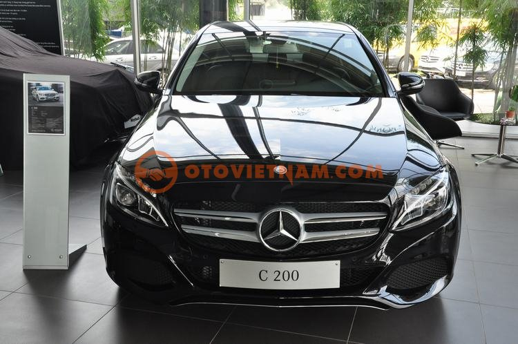 Mercedes C200, C250, C300  2017 giao ngay giá tốt nhất Sài Gòn