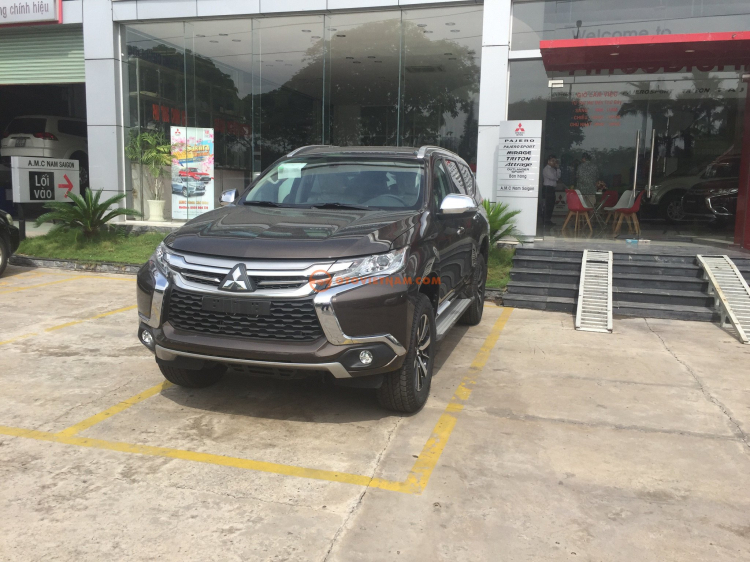 Mitsubishi Pajero sport GLS 4x2AT