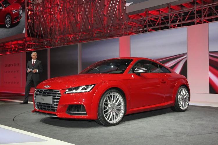 Audi ra mắt TT và TTs 2015 tại Geneva