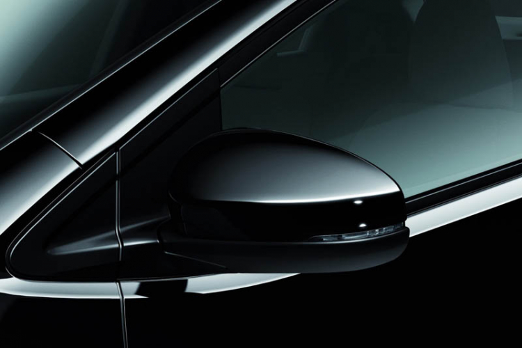 Honda ra mắt Civic phiên bản Black Edition tại Geneva Motor Show 2014