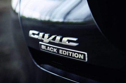 Honda_Civic_Black_Edition_11..jpg