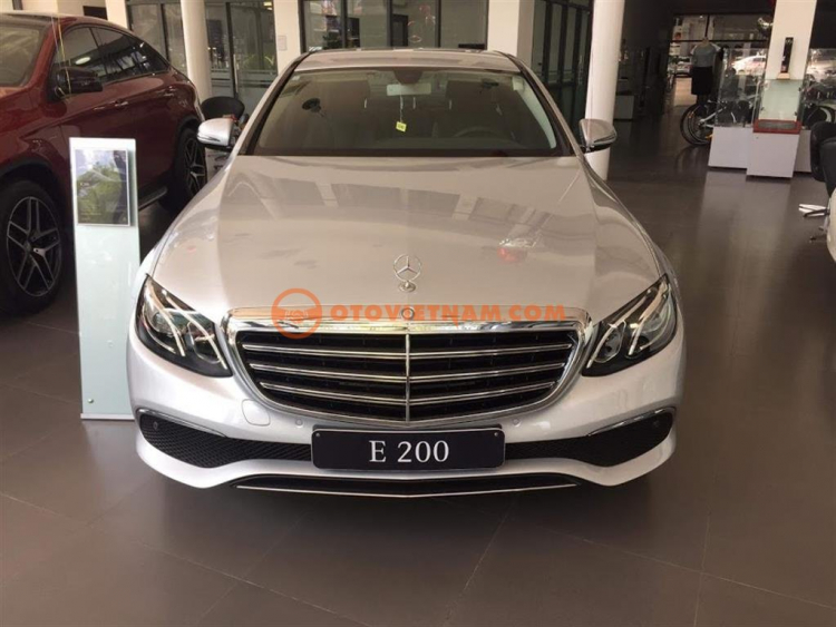 Mercedes Trường Chinh giao xe ngay và giá tốt nhất