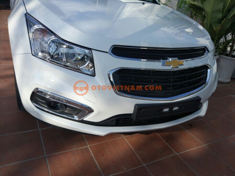 Chỉ trả trước 100 triệu nhận ngay Chevrolet Cruze