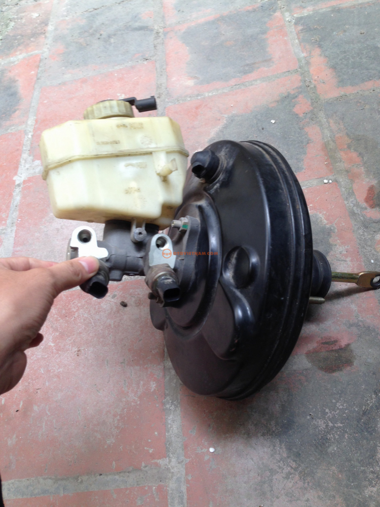 phụ tùng bmv- merceder ben hàng bãi giá rẻ đây ạ phụ tùng bmv- merceder ben hàng bãi giá rẻ đây ạ