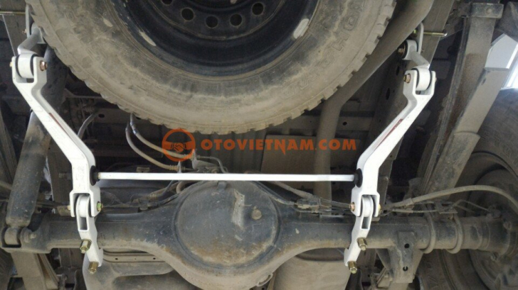 Thanh cân bằng. Thanh gioằng chống lật. cho xe bán tải và TOYOTA FORTUNER.Giá 2500k. Mua 5 tặng 1 Thanh cân bằng. Thanh gioằng chống lật. cho xe bán tải và TOYOTA FORTUNER.Giá 2500k. Mua 5 tặng 1