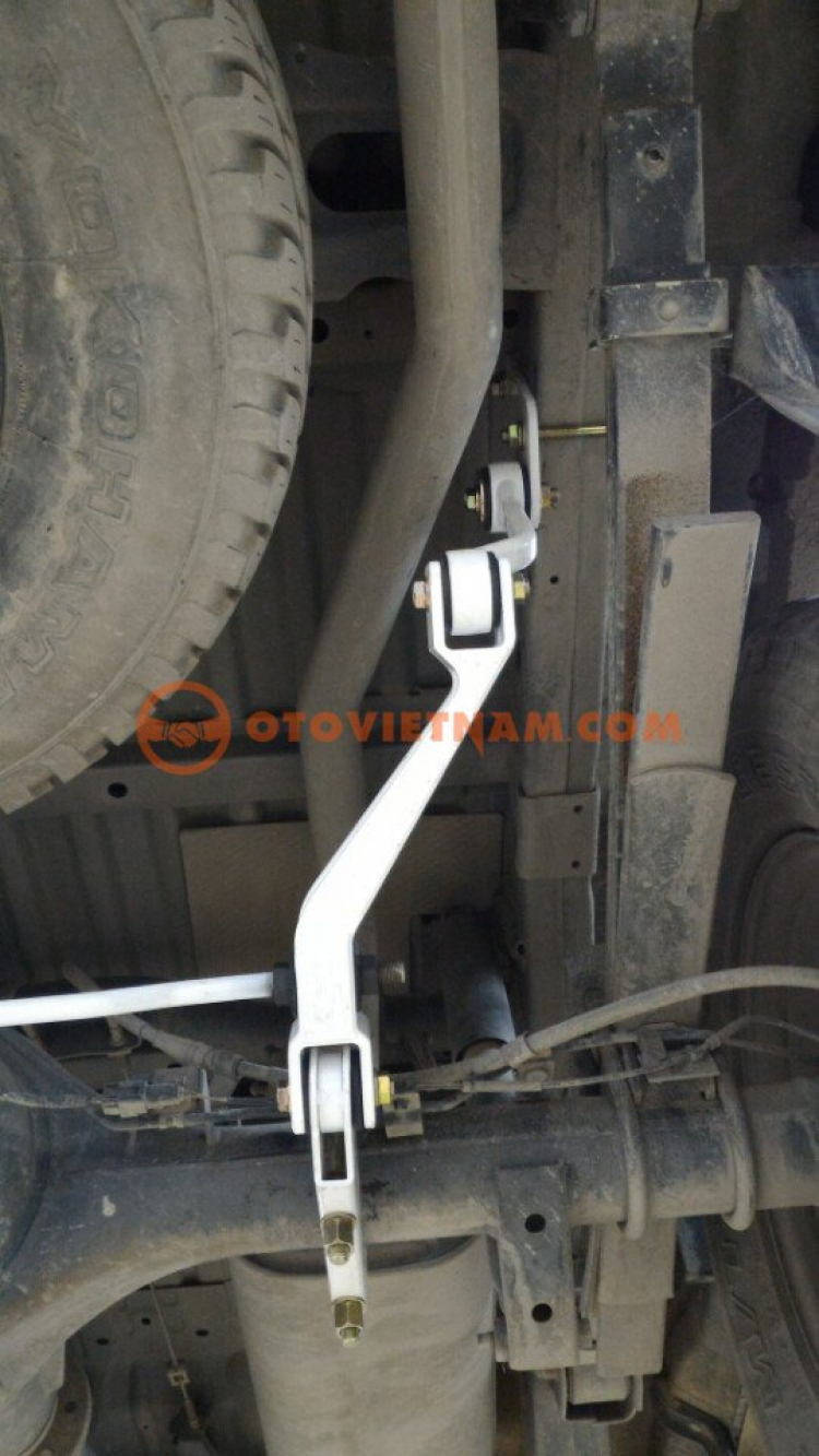 Thanh cân bằng. Thanh gioằng chống lật. cho xe bán tải và TOYOTA FORTUNER.Giá 2500k. Mua 5 tặng 1 Thanh cân bằng. Thanh gioằng chống lật. cho xe bán tải và TOYOTA FORTUNER.Giá 2500k. Mua 5 tặng 1
