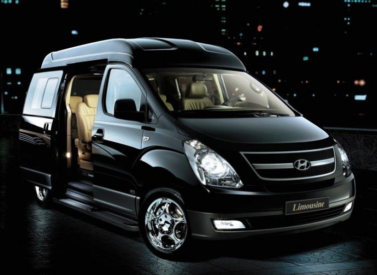 Hyundai Starex Grand Limousine!