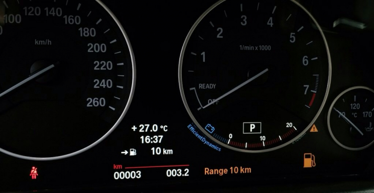 BMW F30 đã có HUD