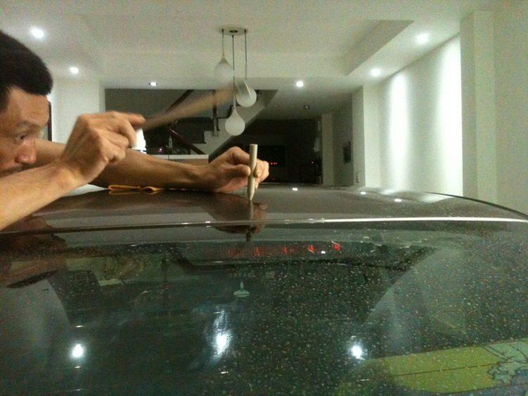 Xóa vết móp nhẹ trên xe ôtô Xóa vết móp nhẹ trên xe ôtô