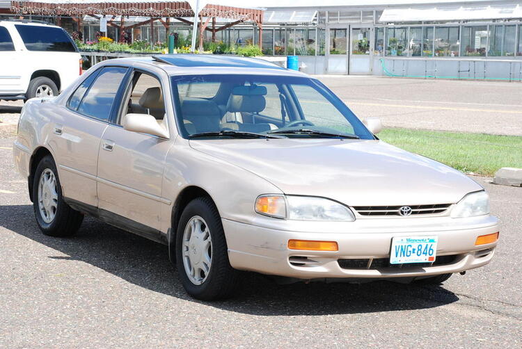 Anh em Camry 87-91 vô đây chơi Anh em Camry 87-91 vô đây chơi