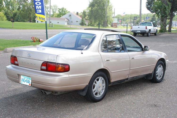 Anh em Camry 87-91 vô đây chơi Anh em Camry 87-91 vô đây chơi