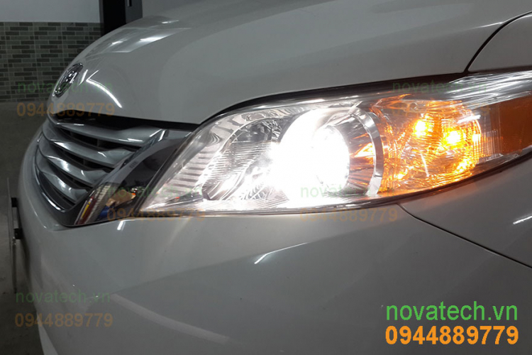 Ford Ranger Wildtrak chạy từ Hà Nội vào SG độ Bi-Xenon và Mí LED với Angel Eyes LED