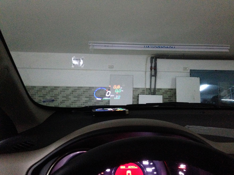 Head Up Display A8 -HUD A8 thế hệ mới nhất, chức năng khủng, nhắc sang số, tiết kiệm xăng - BH 1 năm