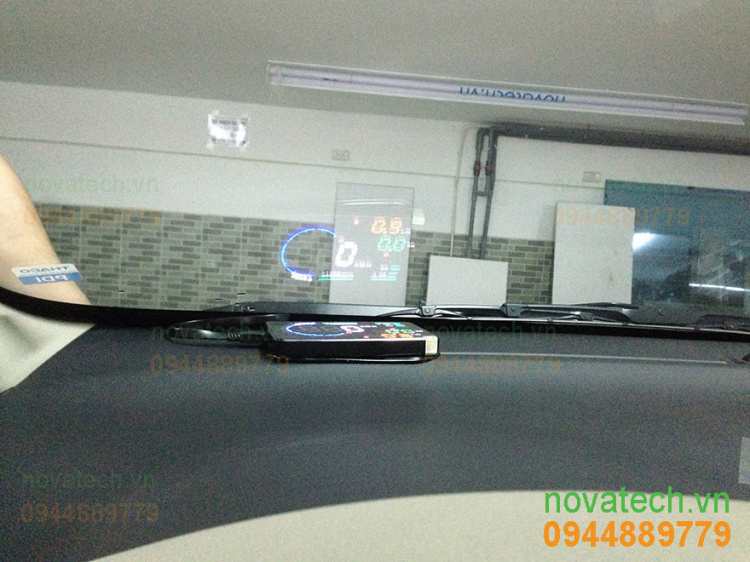 Head Up Display A8 -HUD A8 thế hệ mới nhất, chức năng khủng, nhắc sang số, tiết kiệm xăng - BH 1 năm