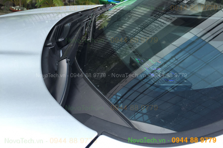 Head Up Display A8 -HUD A8 thế hệ mới nhất, chức năng khủng, nhắc sang số, tiết kiệm xăng - BH 1 năm