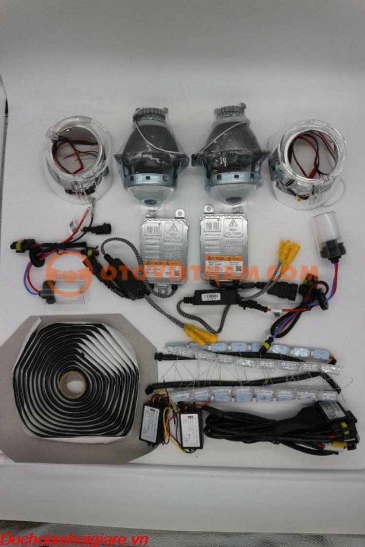 Đèn sương mù, đèn gầm ô tô chiếu cao thấp. Đèn Bixenon gầm. ĐÈn Bixenon pha Q5, Hela Đèn sương mù, đèn gầm ô tô chiếu cao thấp. Đèn Bixenon gầm. ĐÈn Bixenon pha Q5, Hela