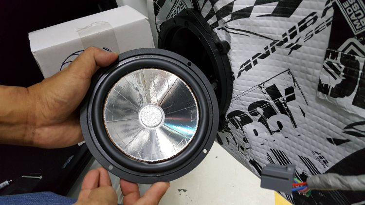 Cấu hình Honda Civic đoạt giải nhất "Best of Sound" và "Master 5000" trong cuộc thi âm thanh xe hơi Cấu hình Honda Civic đoạt giải nhất "Best of Sound" và "Master 5000" trong cuộc thi âm thanh xe hơi