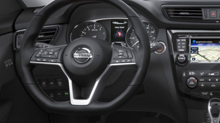 2017-nissan-rogue-heated-steering-wheel-small.jpg