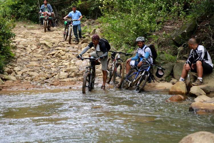 [OFFROAD 2 BÁNH] Cung đường Tám Bố QL28 - Di Linh