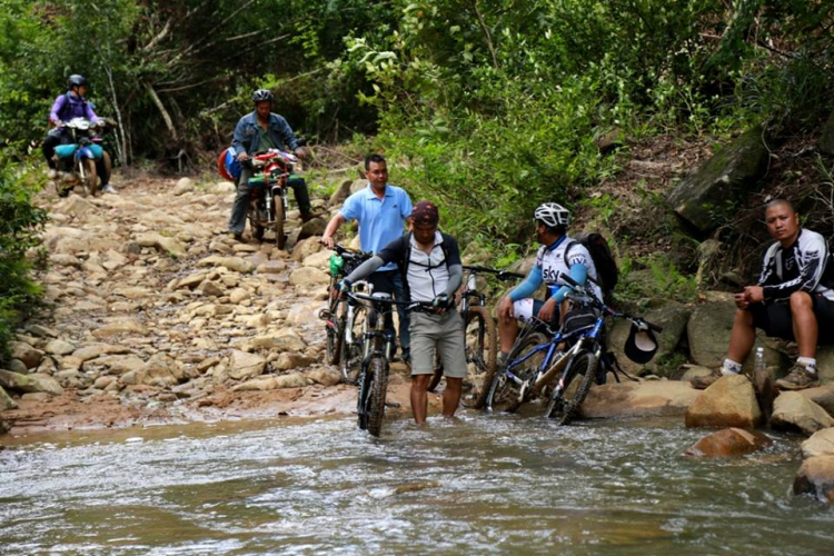 [OFFROAD 2 BÁNH] Cung đường Tám Bố QL28 - Di Linh