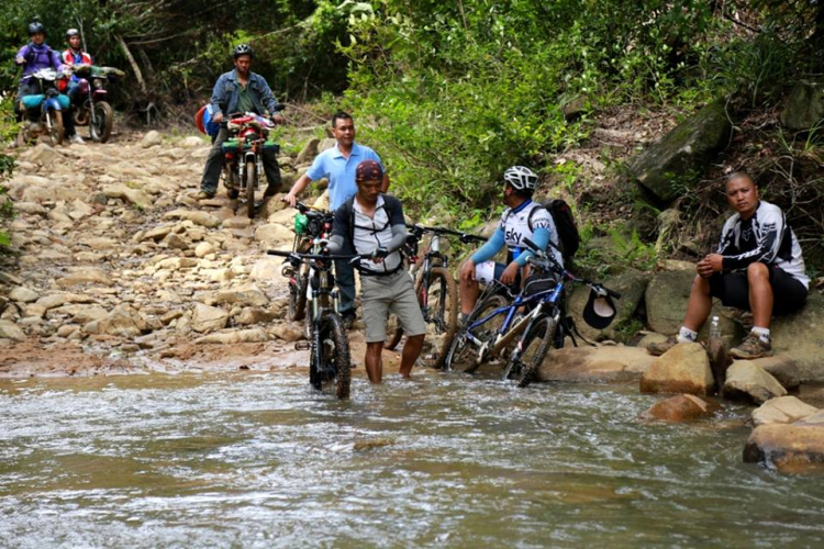 [OFFROAD 2 BÁNH] Cung đường Tám Bố QL28 - Di Linh