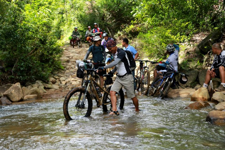 [OFFROAD 2 BÁNH] Cung đường Tám Bố QL28 - Di Linh