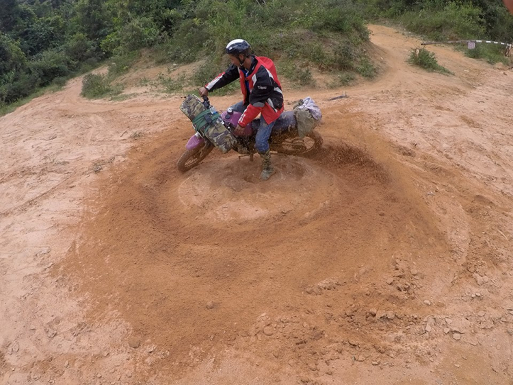 [OFFROAD 2 BÁNH] Cung đường Tám Bố QL28 - Di Linh