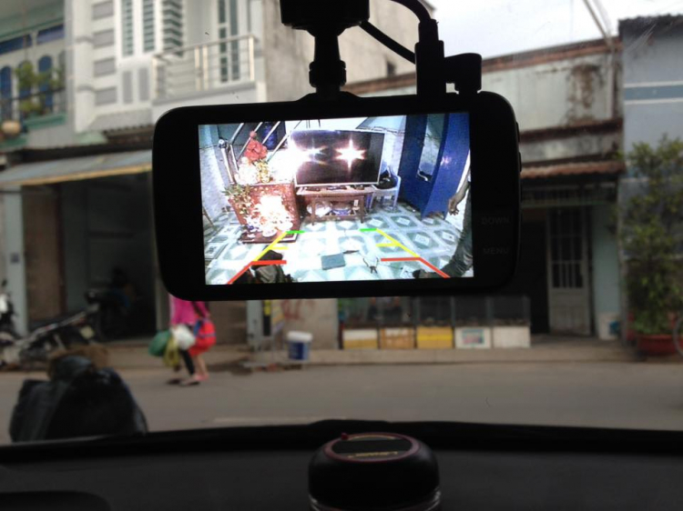 Nhờ tư vấn giữa Camera hành trình HP và Vietmap