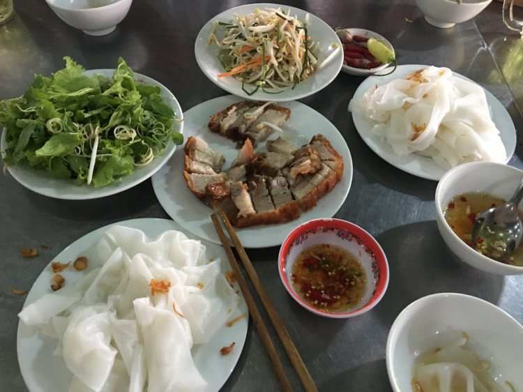 Huế - Ăn gì ở đâu thăm gì? (sưu tầm) Huế - Ăn gì ở đâu thăm gì? (sưu tầm)