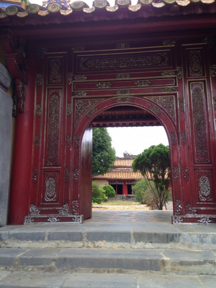 Huế - Ăn gì ở đâu thăm gì? (sưu tầm)
