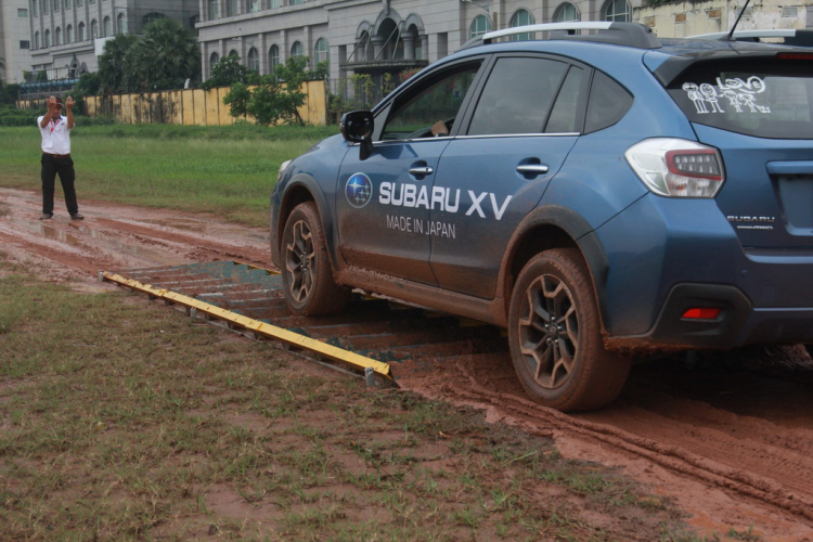 Subaru S-AWD 2017: Trải nghiệm off-road giữa trung tâm Sài Gòn