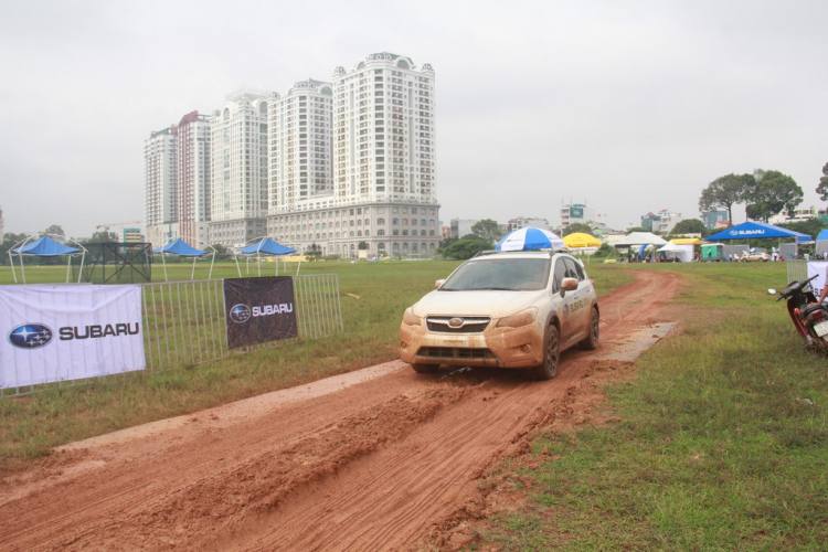 Subaru S-AWD 2017: Trải nghiệm off-road giữa trung tâm Sài Gòn