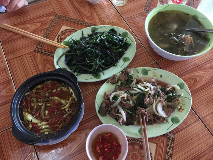 Hè Về, Chở Vợ Con Xuyên Việt. Hè Về, Chở Vợ Con Xuyên Việt.