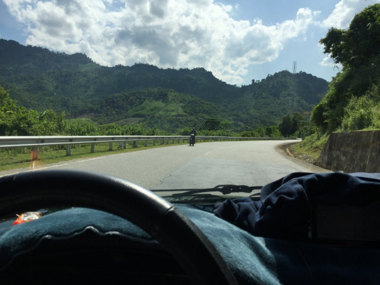 Hè Về, Chở Vợ Con Xuyên Việt. Hè Về, Chở Vợ Con Xuyên Việt.
