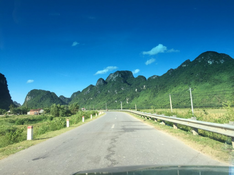 Hè Về, Chở Vợ Con Xuyên Việt. Hè Về, Chở Vợ Con Xuyên Việt.