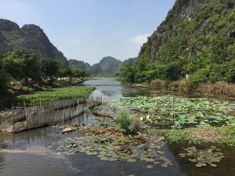 Hè Về, Chở Vợ Con Xuyên Việt.