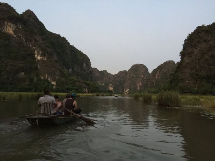 Hè Về, Chở Vợ Con Xuyên Việt.