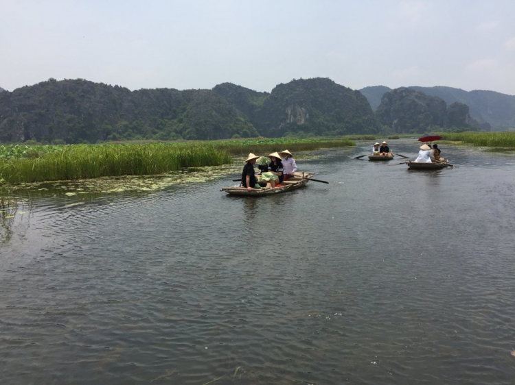 Hè Về, Chở Vợ Con Xuyên Việt.