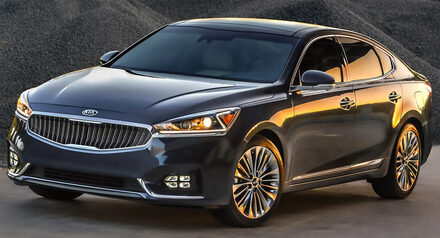 2017-Kia-Cadenza.jpg