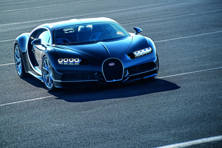 Bugatti Chiron có thể dễ dàng đạt tốc độ 420 km/h