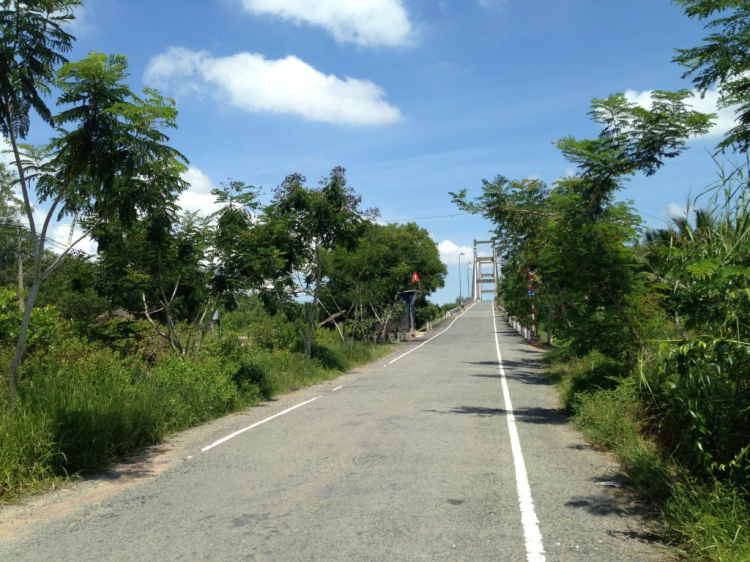 Độc hành vượt Cửu Long Giang