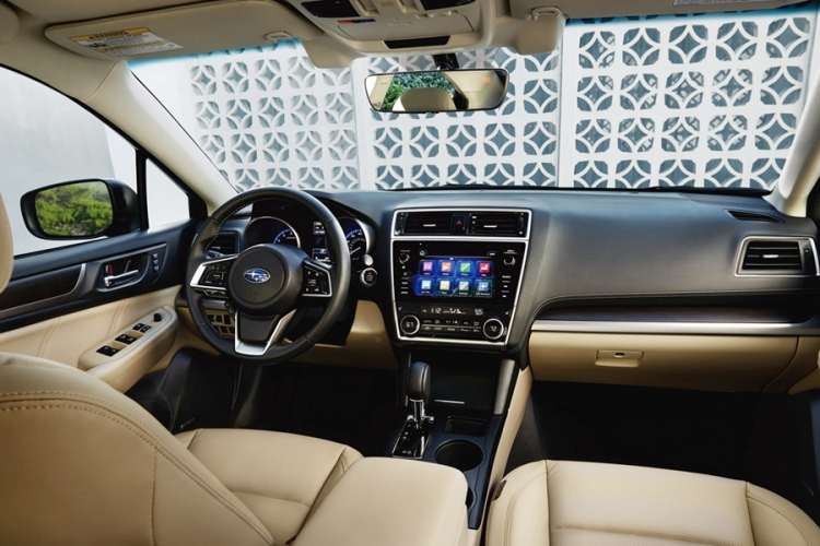 Subaru Legacy và Outback 2018 có giá từ 22.195 USD Subaru Legacy và Outback 2018 có giá từ 22.195 USD